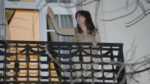 cristina kirchner balcon